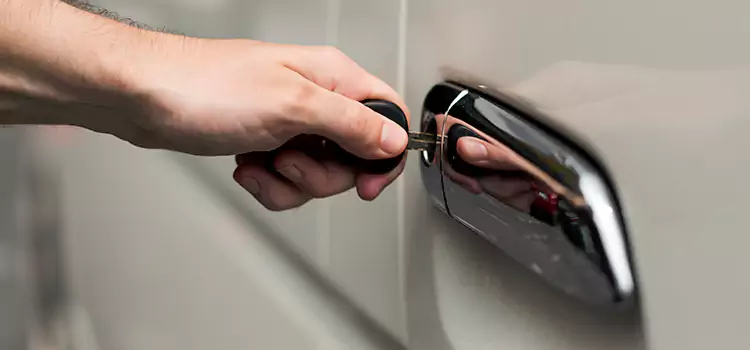 Why Choose Our Auto Locksmith Team in Algonquin, IL?