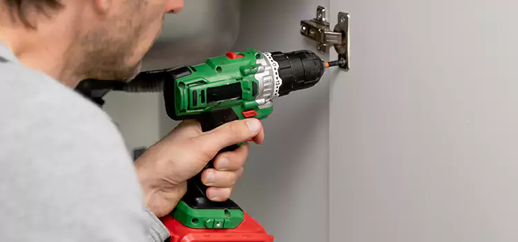 Commercial Door Hinge Repair Algonquin